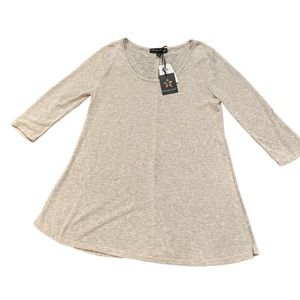 Living Doll Women's Beige Lightweight Long Sleeve Blouse Top Size Large